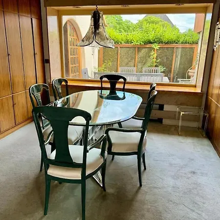 Haus Mit Pool Im Herzen Bochums * Бохум