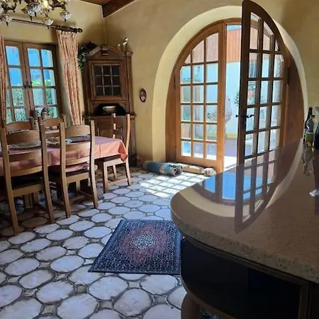 Haus Mit Pool Im Herzen Bochums * Бохум