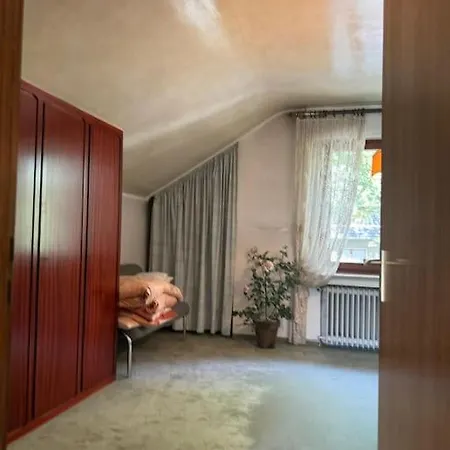 Дом отдыха Haus Mit Pool Im Herzen Bochums Бохум