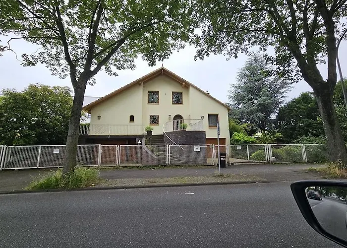 Casa de Férias Haus Mit Pool Im Herzen Bochums *