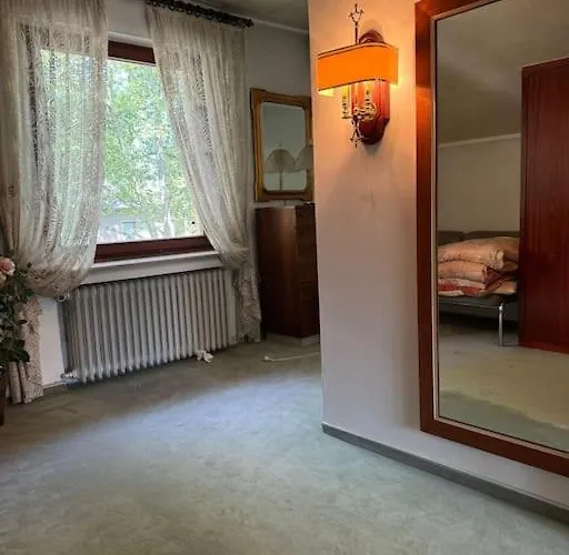 Feriehus Haus Mit Pool Im Herzen Bochums *