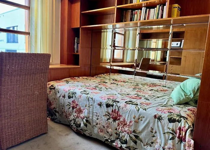 Haus Mit Pool Im Herzen Bochums * Bochum